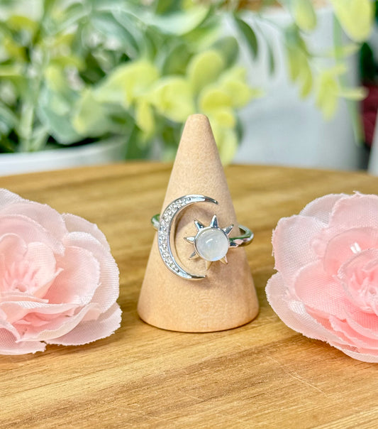 Moonstone moon and star ring. S925 plated copper and adjustable