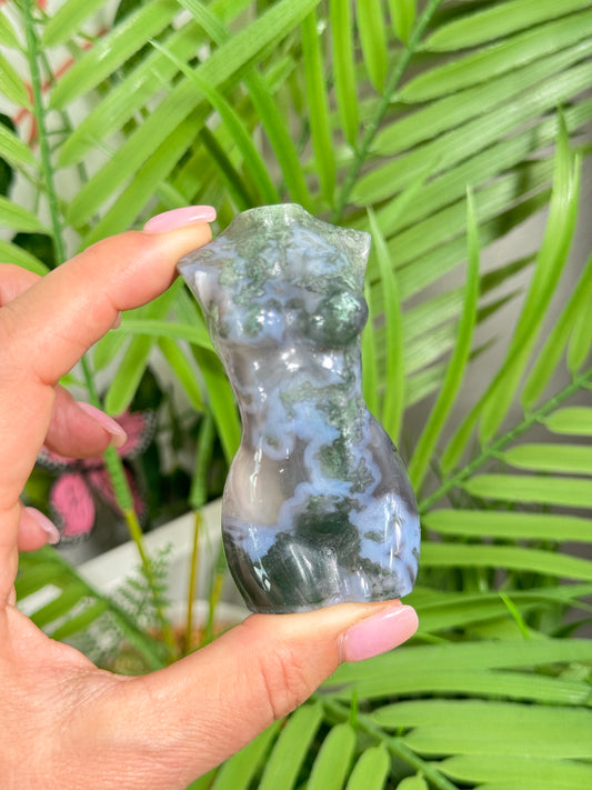 Moss agate goddess body