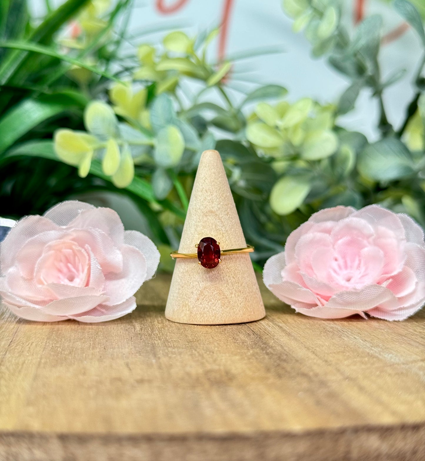 Simple garnet ring. Gold plated s925 sterling silver and adjustable