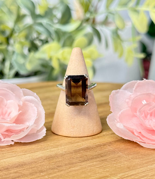 Smokey Quartz statement ring. S925 platted copper and adjustable