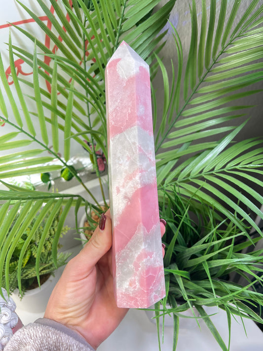 XXL pink opal tower