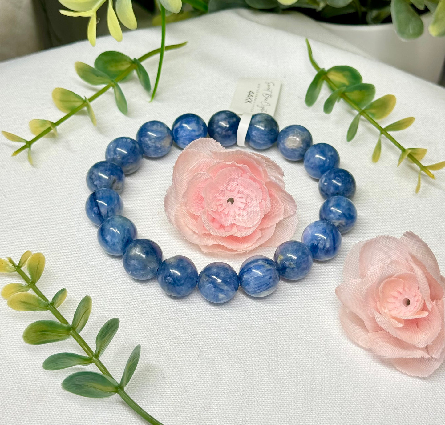 High quality kyanite bracelet. 11.7mm beads and fits size 7” wrist. Can be resized