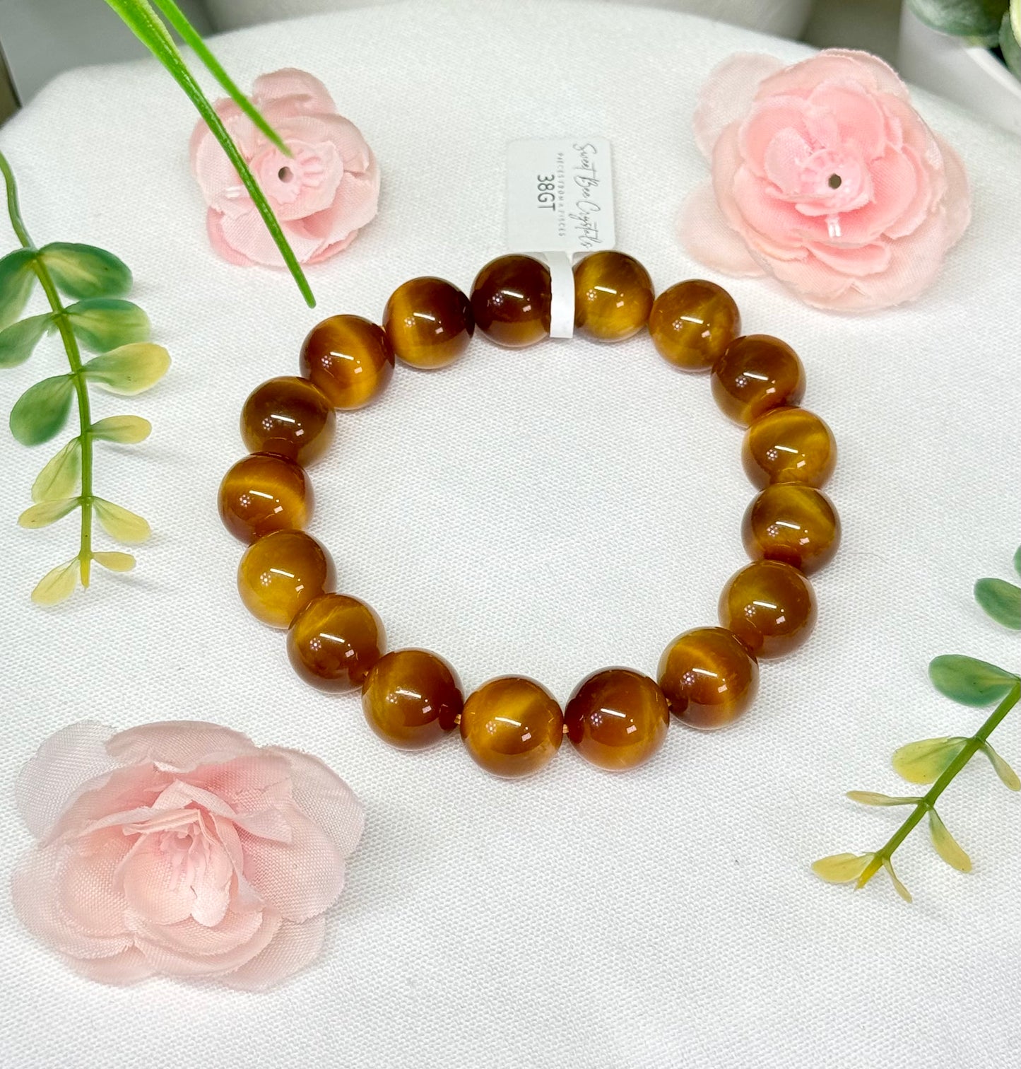 Golden blonde tigers eye bracelet. 12.5mm beads and fits wrist size 7.25”