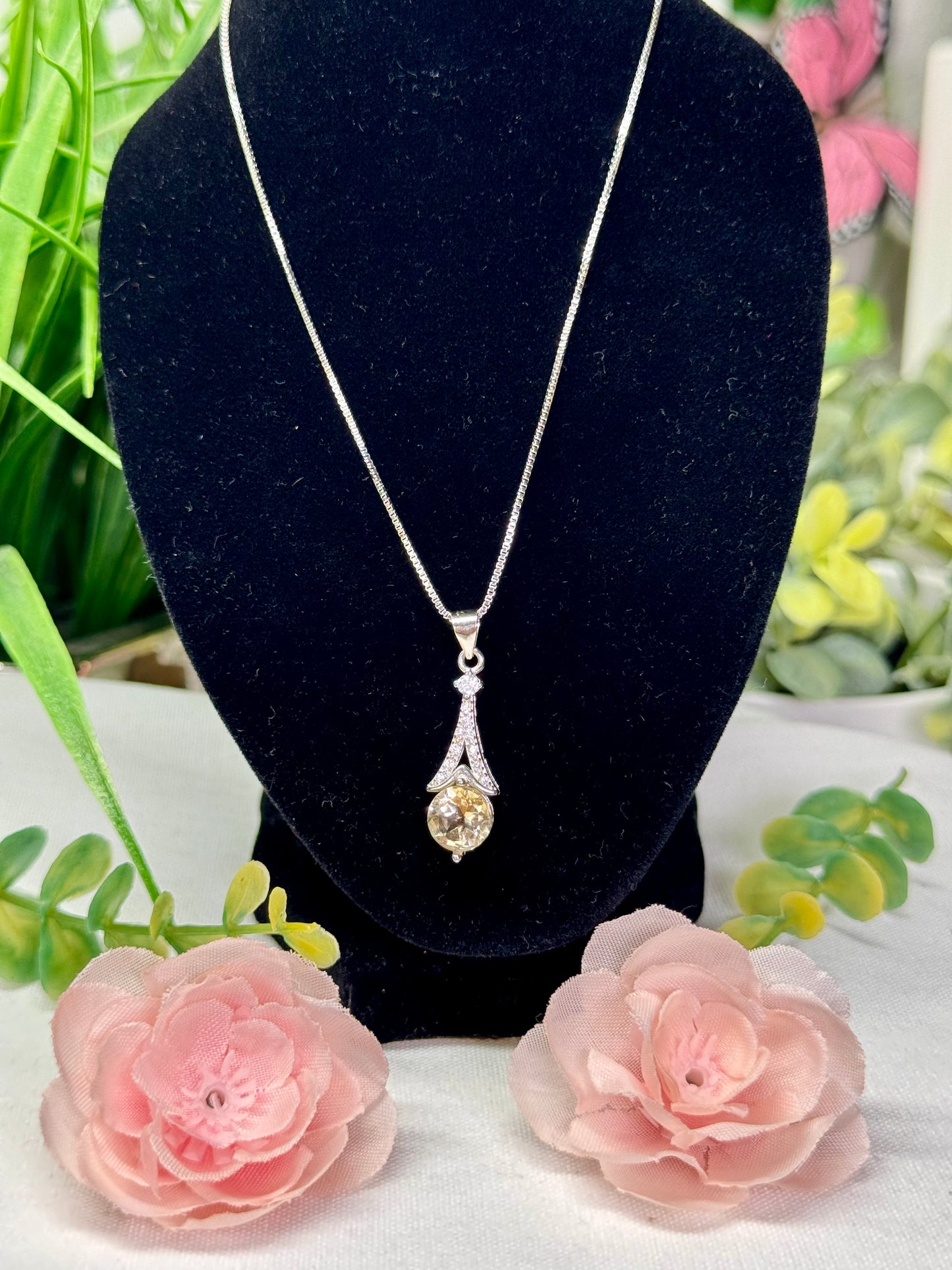 Citrine necklace with adjustable chain 18” and smaller silver plated copper