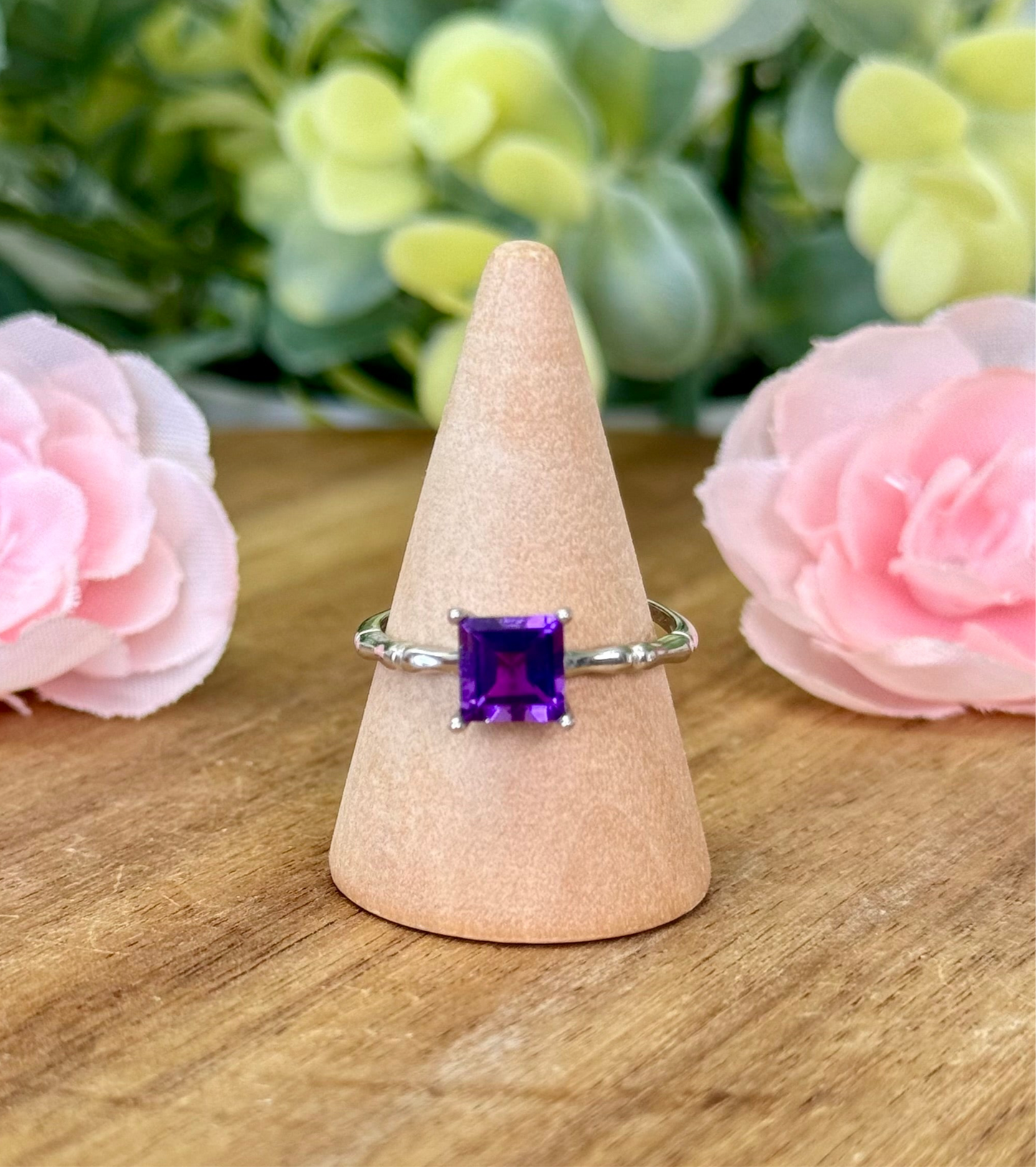 Princess cut amethyst ring. S925 sterling silver and adjustable