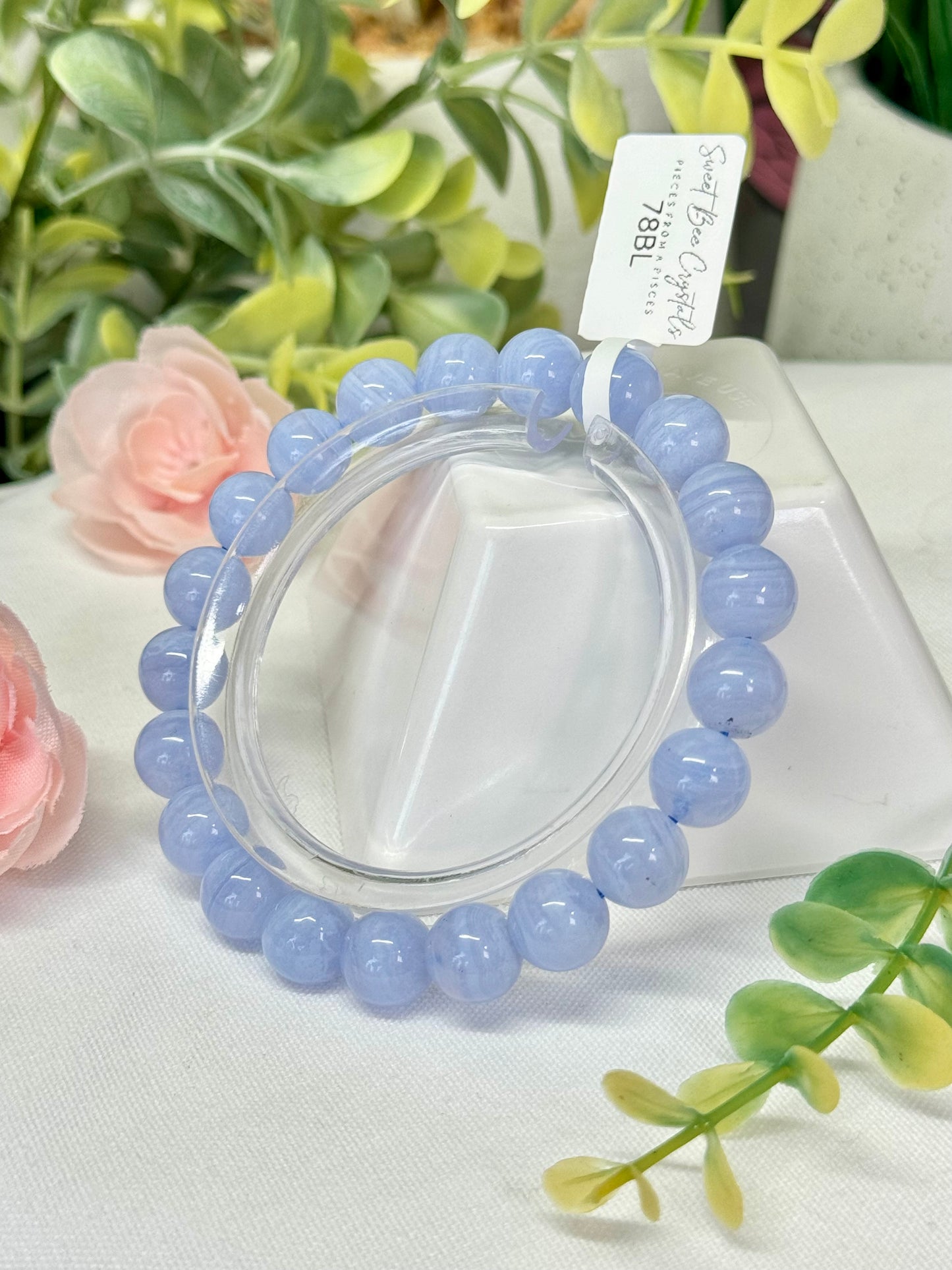 High quality blue lace agate bracelet. 9.6mm beads. Size 7” can be resized