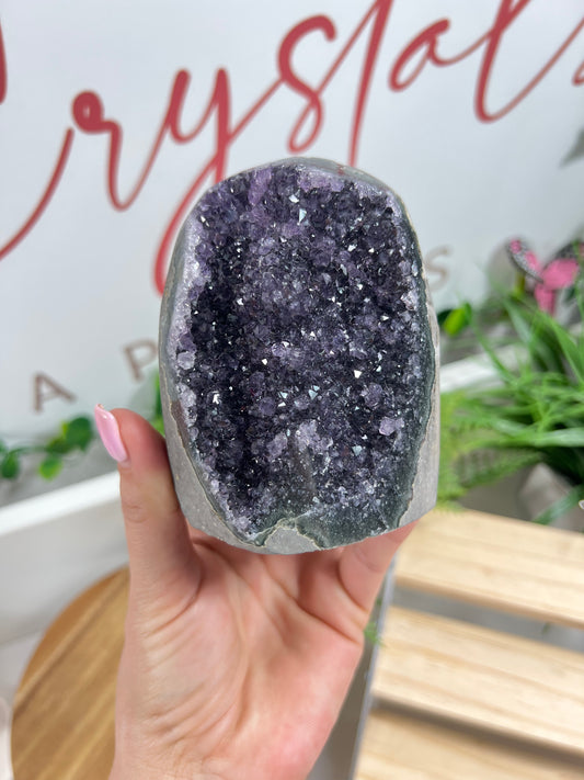 Amethyst cut base