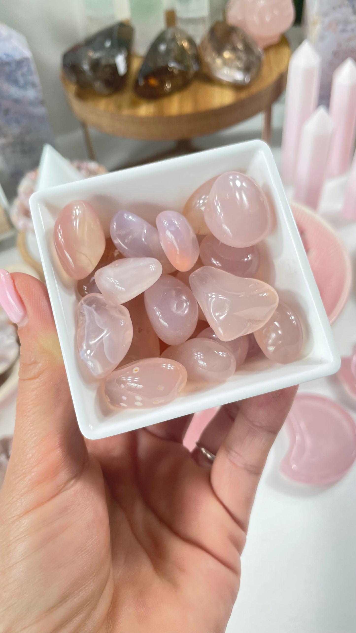 Pink Chalcedony tumble