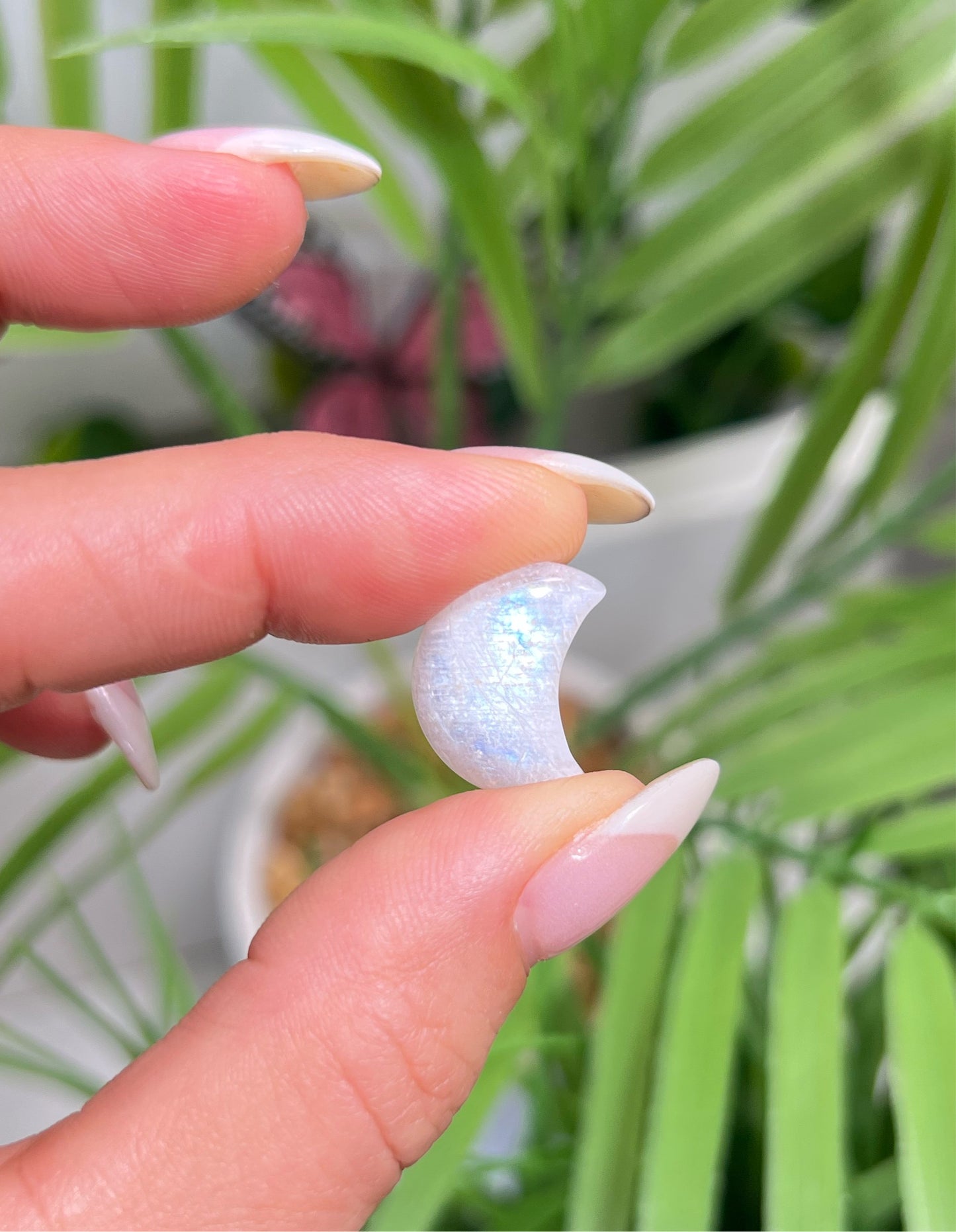 Mini moonstone moon