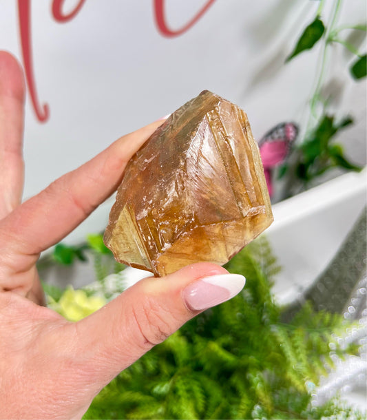 Raw honey calcite