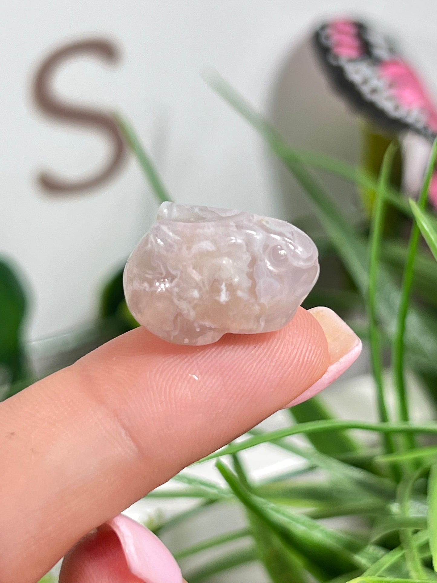 Mini flower agate bunny