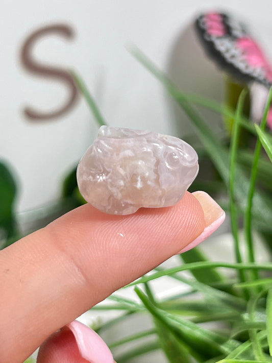 Mini flower agate bunny