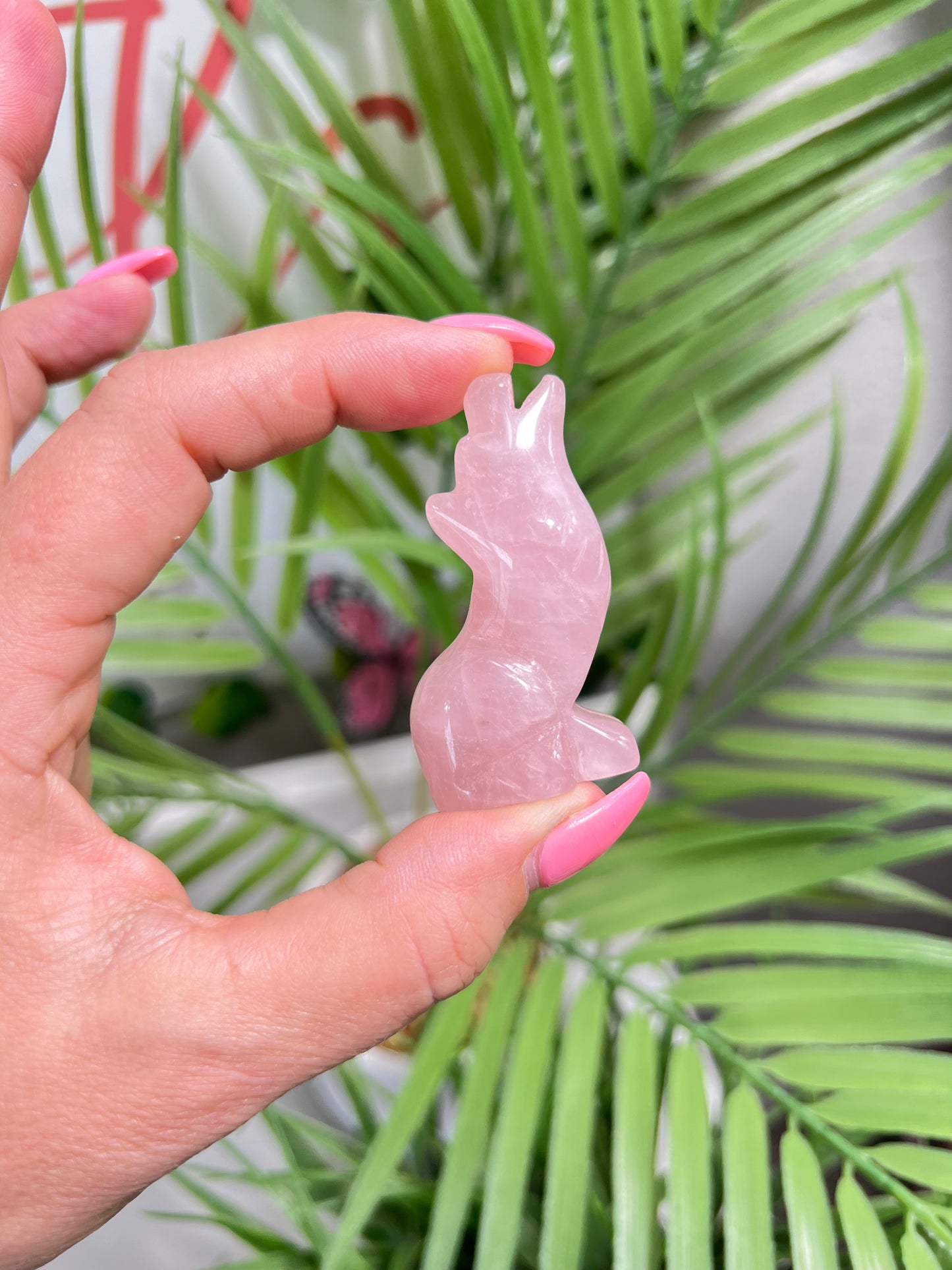 Rose Quartz wolf carving