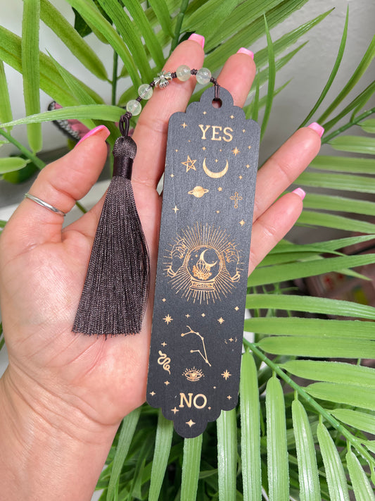 Wooden bookmark with prehnite beads